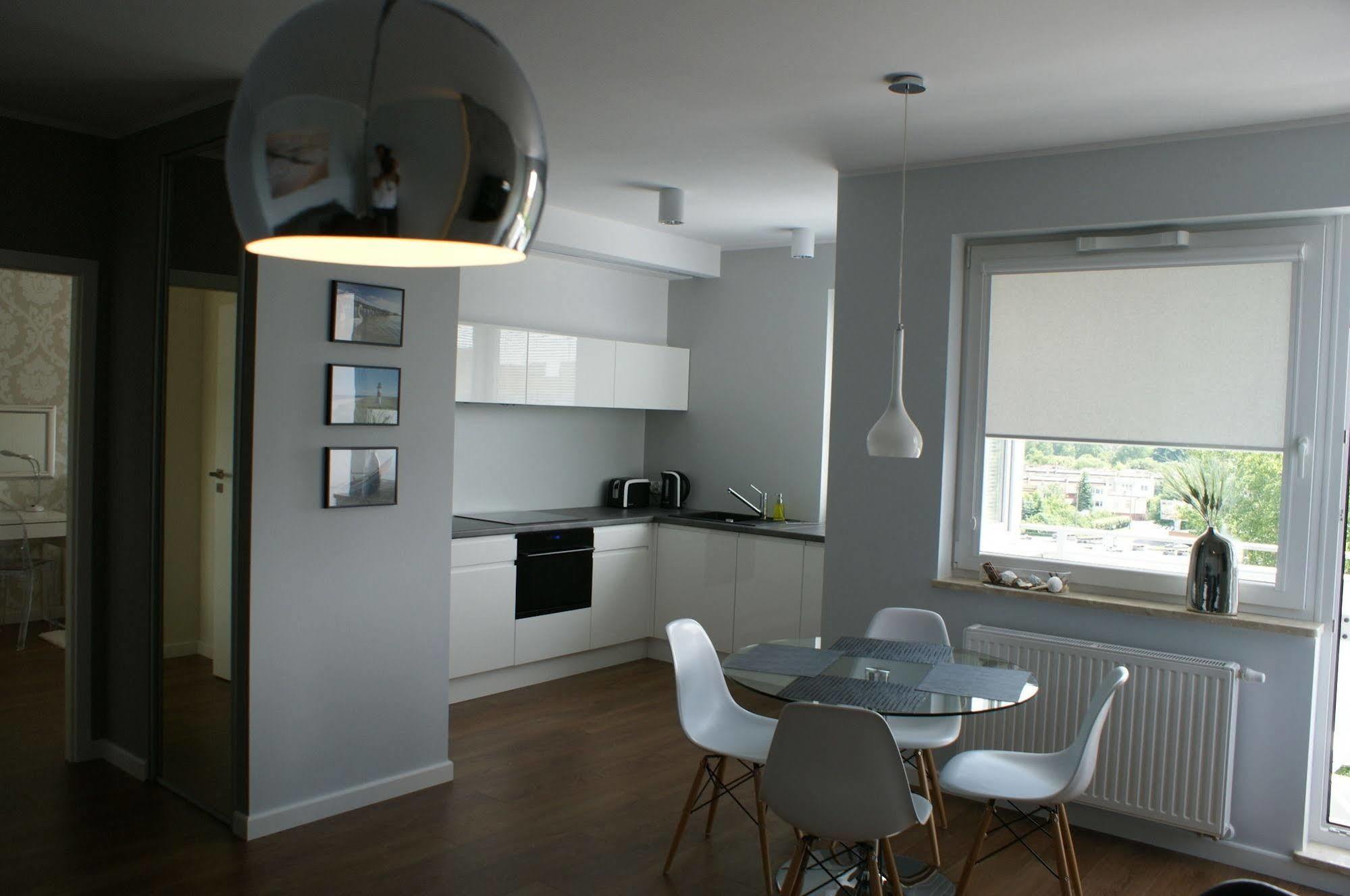 Irs Royal Apartments Apartamenty Irs Aviator * Danzig